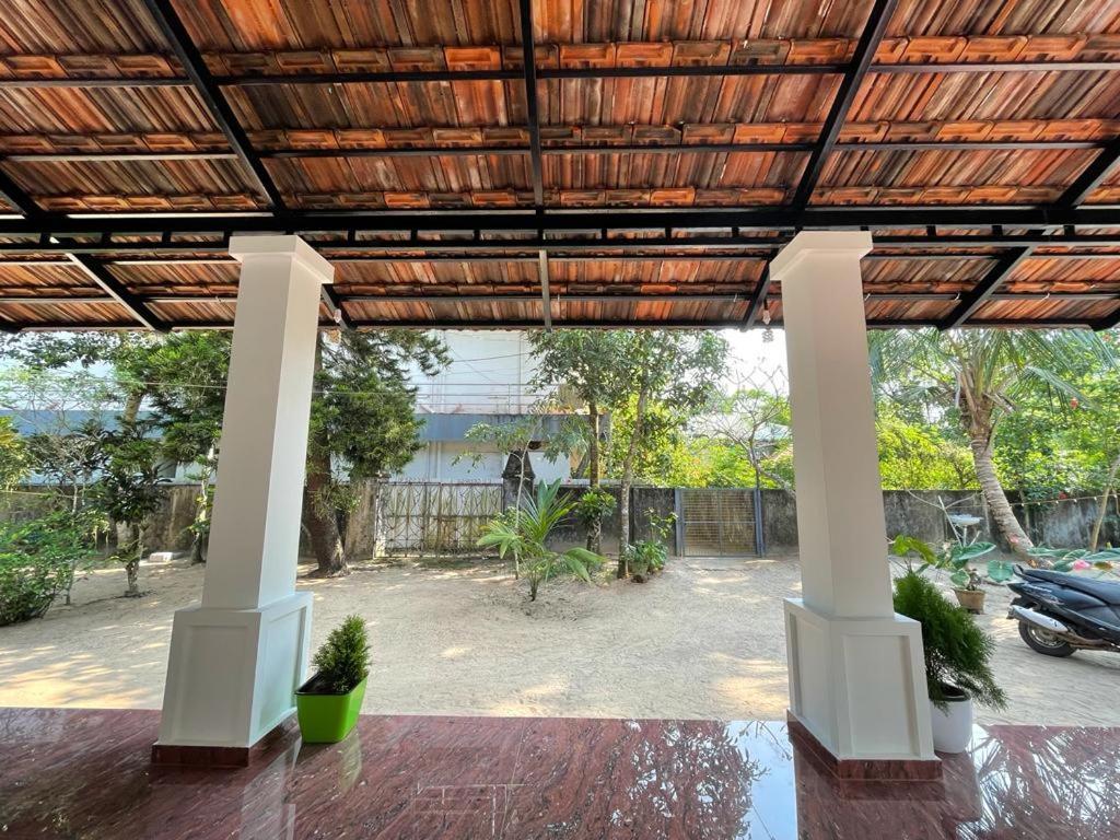 Marari Salt Life Beach Villa /Homestay Alappuzha Bagian luar foto