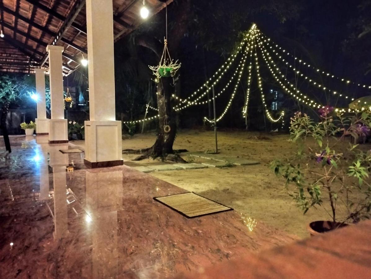 Marari Salt Life Beach Villa /Homestay Alappuzha Bagian luar foto
